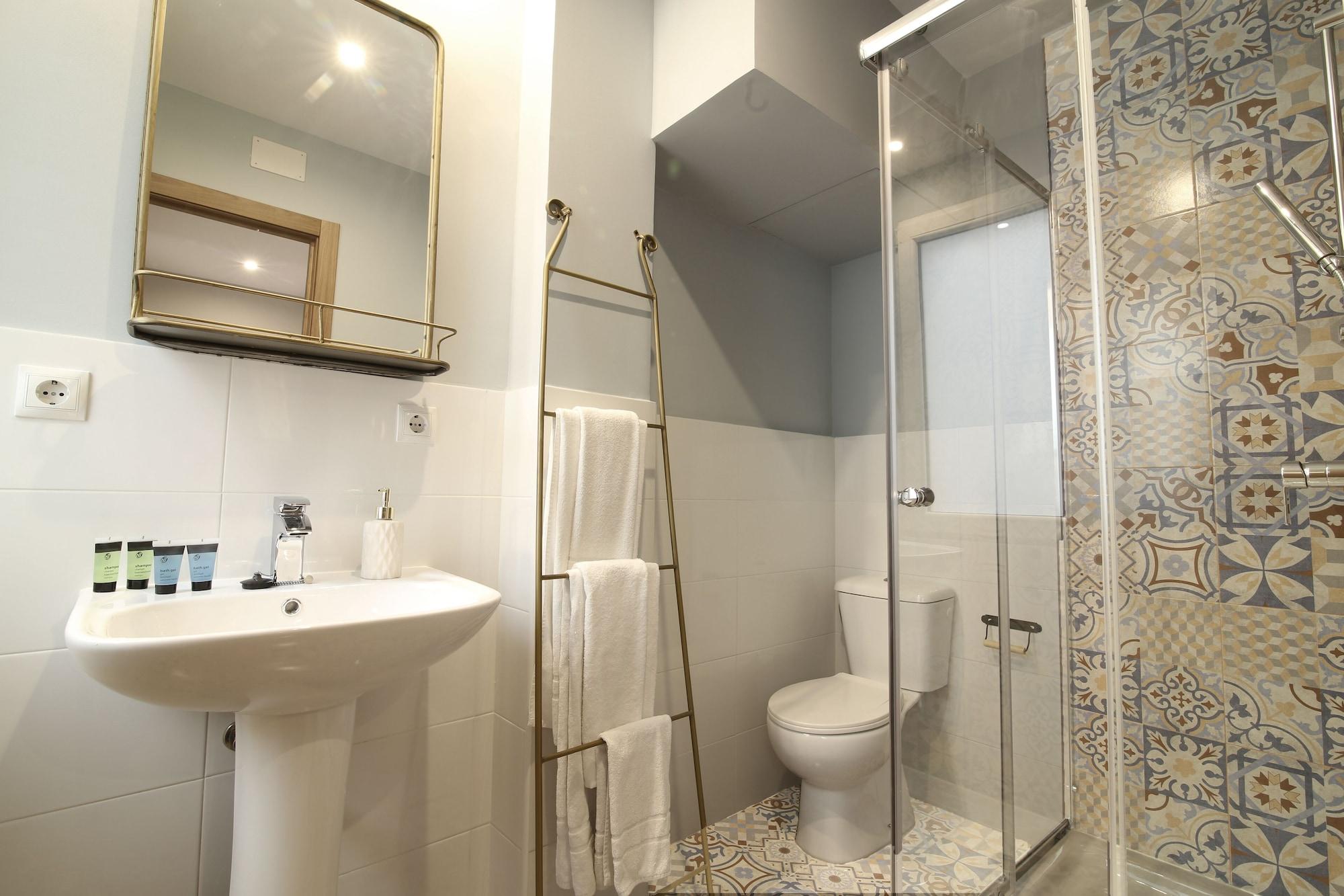 Abracadabra Suites Madrid Exterior foto